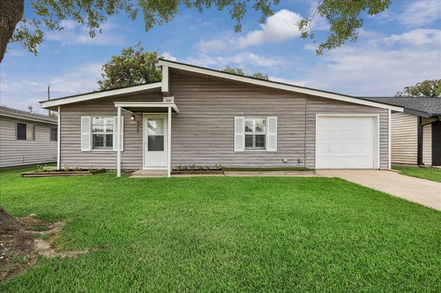 3807 Ramsey Drive, Pasadena, TX 77503