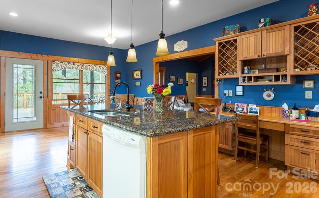 82 Red Mulberry Drive, Zirconia, NC 28790