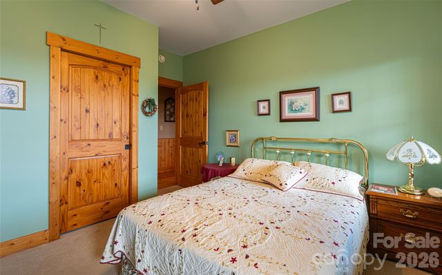 82 Red Mulberry Drive, Zirconia, NC 28790