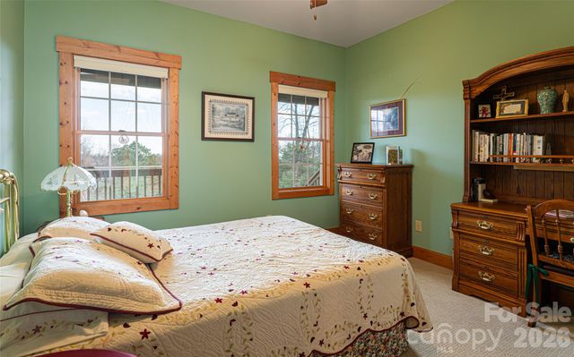 82 Red Mulberry Drive, Zirconia, NC 28790