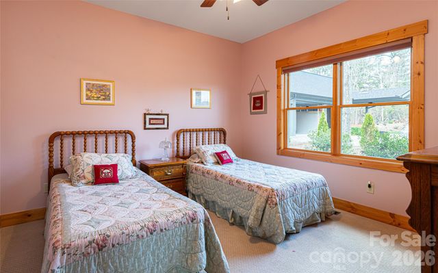 82 Red Mulberry Drive, Zirconia, NC 28790