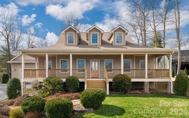 82 Red Mulberry Drive, Zirconia, NC 28790
