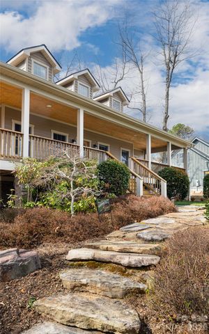 82 Red Mulberry Drive, Zirconia, NC 28790