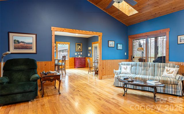 82 Red Mulberry Drive, Zirconia, NC 28790