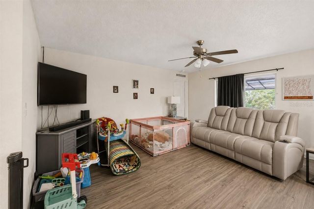 1200 9TH AVENUE, Deland, FL 32724
