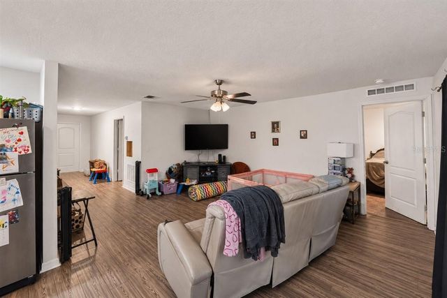 1200 9TH AVENUE, Deland, FL 32724