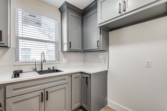 3925 Malcolm X Boulevard, Dallas, TX 75215