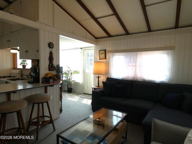 115 W Amberjack Way, Lavallette, NJ 08735