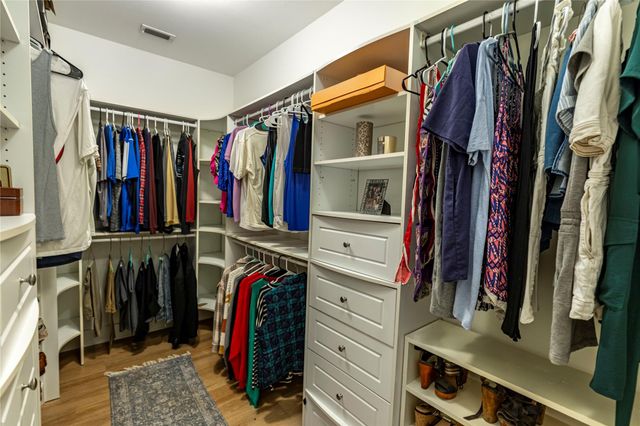 7680 Highway 36 N, Bellville, TX 77418