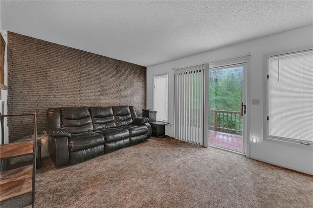 3 Mellor Court, Bella Vista, AR 72715
