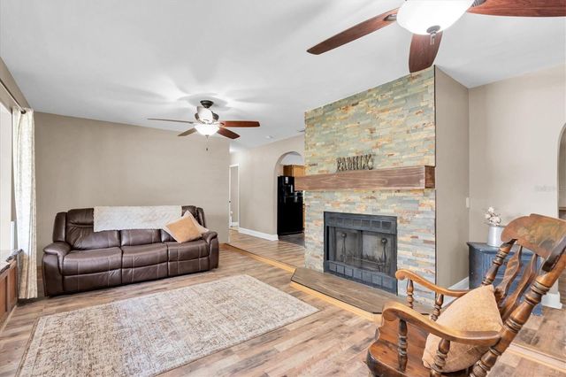 7843 SHOUPE ROAD, Plant City, FL 33565