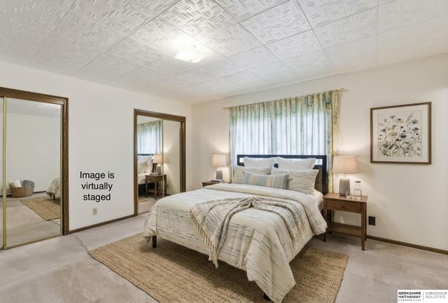 1122 Sally Street, Papillion, NE 68046
