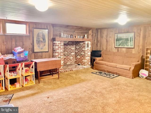 227 LOWRY RD, New Holland, PA 17557