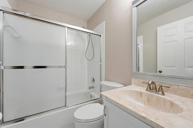 292 SW Pagoda Terrace, Port St. Lucie, FL 34984