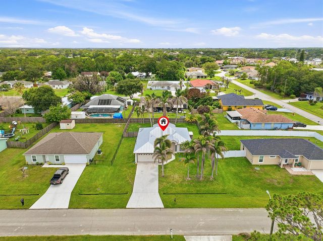 292 SW Pagoda Terrace, Port St. Lucie, FL 34984