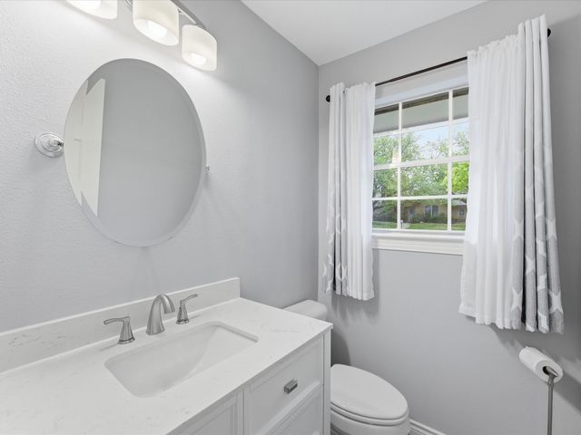 2200 Parkhaven Drive, Plano, TX 75075