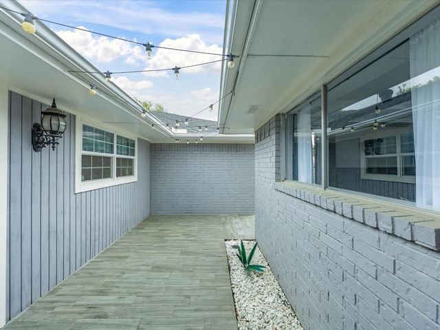 2200 Parkhaven Drive, Plano, TX 75075