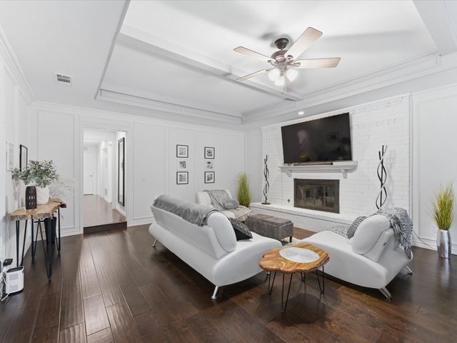 2200 Parkhaven Drive, Plano, TX 75075