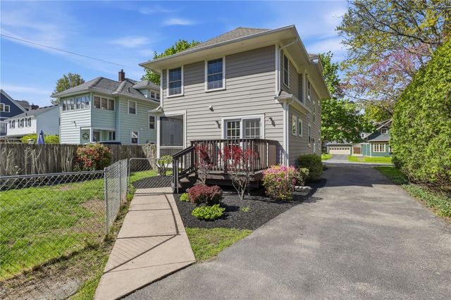 15 East Jefferson Road, Pittsford, NY 14534