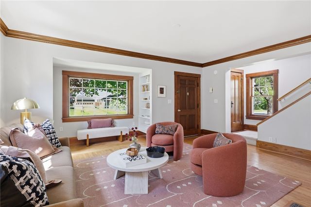 15 East Jefferson Road, Pittsford, NY 14534