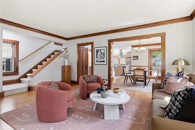 15 East Jefferson Road, Pittsford, NY 14534