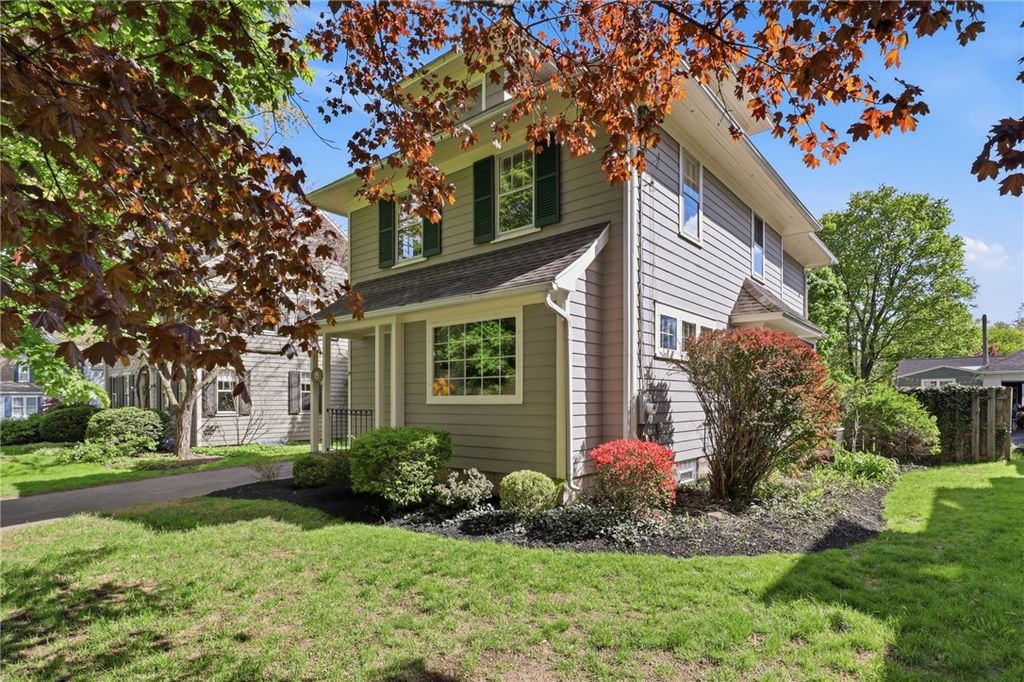 15 East Jefferson Road, Pittsford, NY 14534