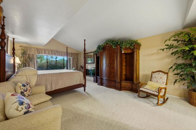 30 Kavenish Drive N, Rancho Mirage, CA 92270