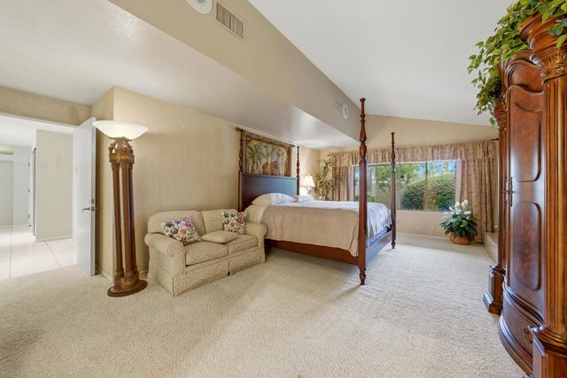 30 Kavenish Drive N, Rancho Mirage, CA 92270