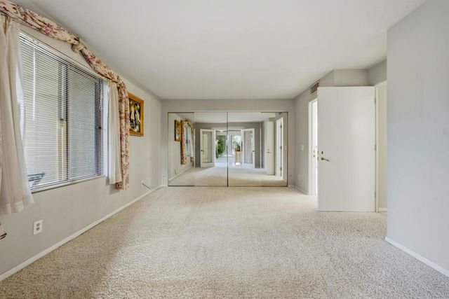 30 Kavenish Drive N, Rancho Mirage, CA 92270