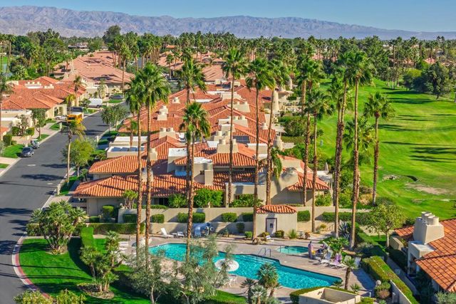30 Kavenish Drive N, Rancho Mirage, CA 92270