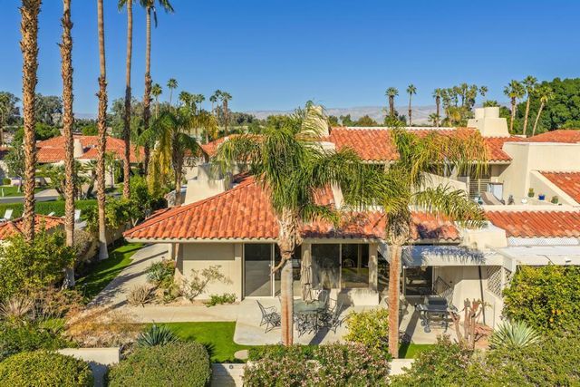 30 Kavenish Drive N, Rancho Mirage, CA 92270