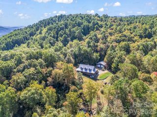 119 Mountain Bluff Trail, Hendersonville, NC 28792