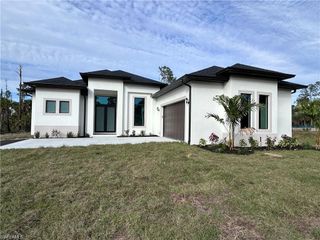 2767 39TH AVE NE, Naples, FL 34120