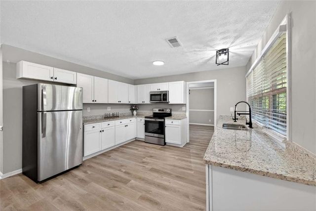 187 Old Timber Road, Lawrenceville, GA 30046