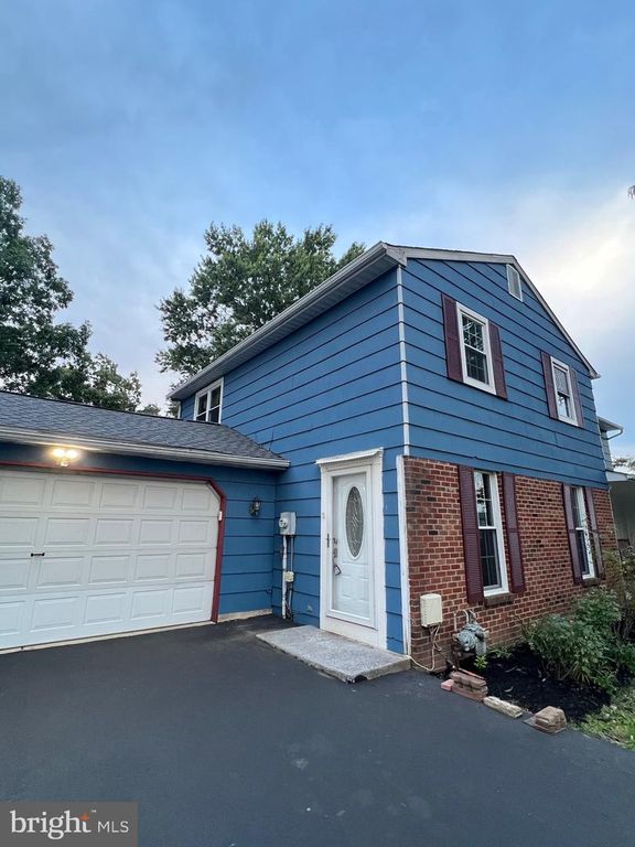787 HERTFORD DR, Hatfield, PA 19440