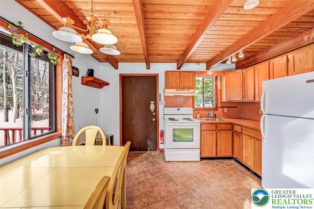 105 Bobcat Trail, Coolbaugh Twp, PA 18346