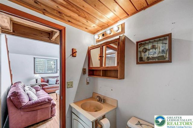 105 Bobcat Trail, Coolbaugh Twp, PA 18346