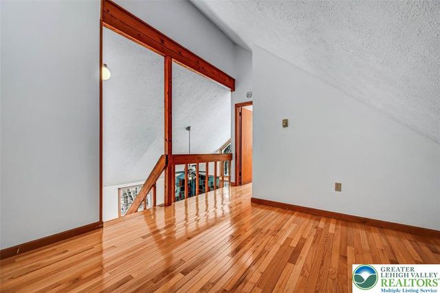 105 Bobcat Trail, Coolbaugh Twp, PA 18346