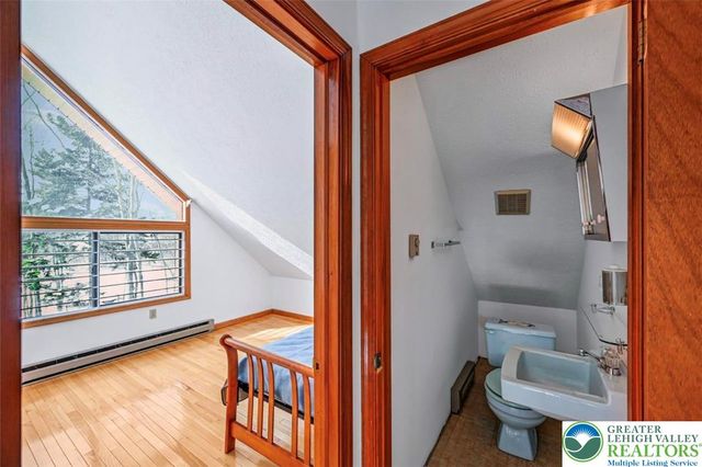 105 Bobcat Trail, Coolbaugh Twp, PA 18346