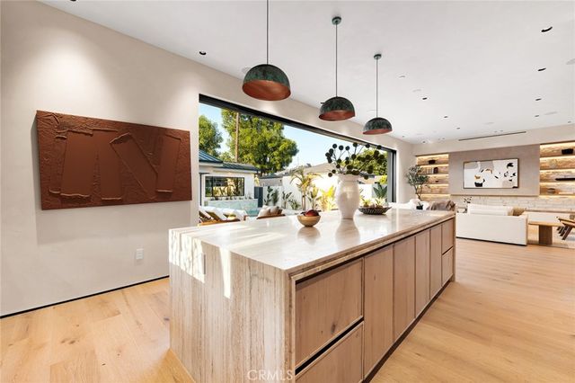 12249 Addison, Valley Village, CA 91607