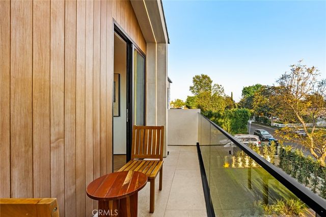 12249 Addison, Valley Village, CA 91607