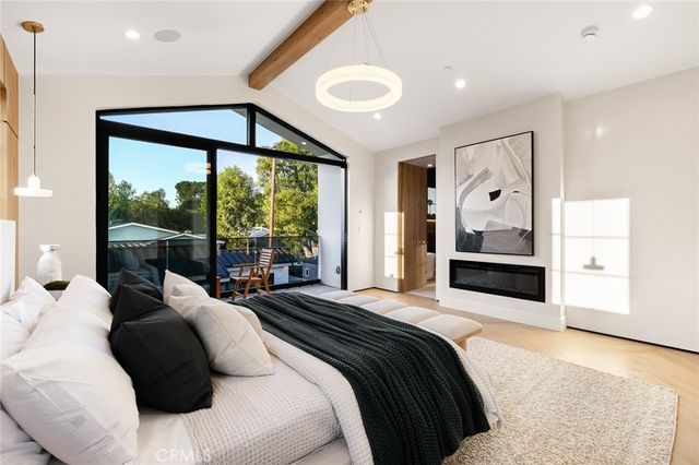 12249 Addison, Valley Village, CA 91607