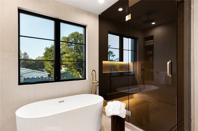 12249 Addison, Valley Village, CA 91607