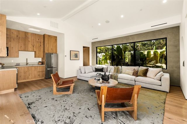 12249 Addison, Valley Village, CA 91607