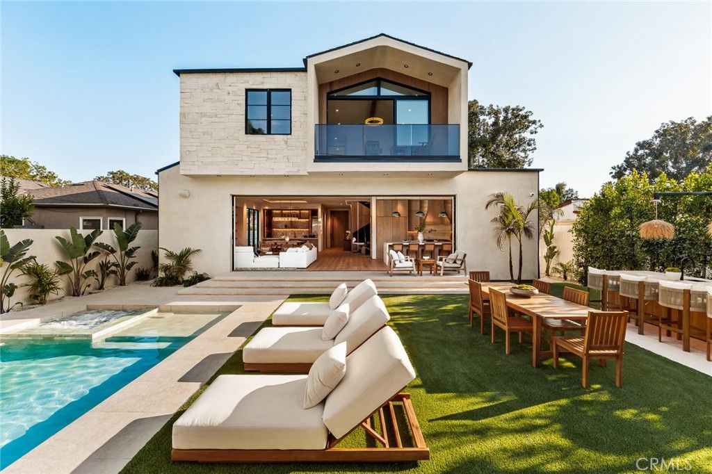 12249 Addison, Valley Village, CA 91607