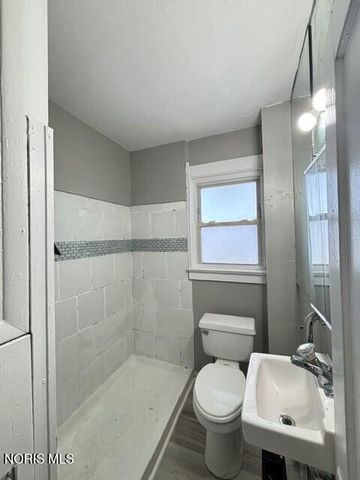 1023 Elysian Avenue, Toledo, OH 43607