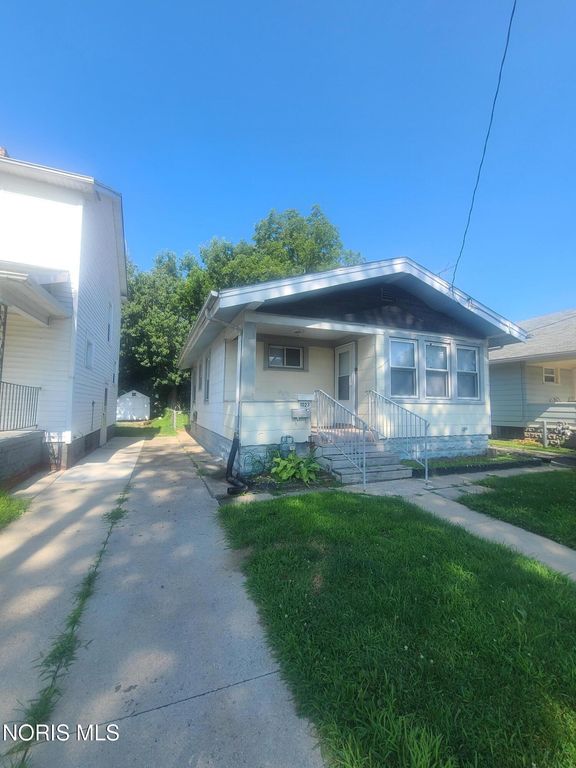 1023 Elysian Avenue, Toledo, OH 43607