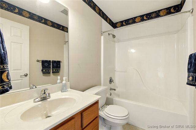 7360 Navilleton Road, Floyds Knobs, IN 47119