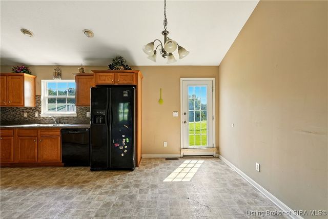 7360 Navilleton Road, Floyds Knobs, IN 47119