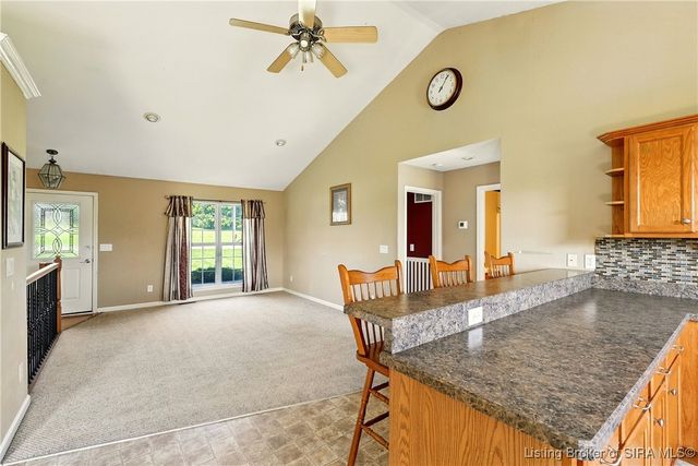 7360 Navilleton Road, Floyds Knobs, IN 47119